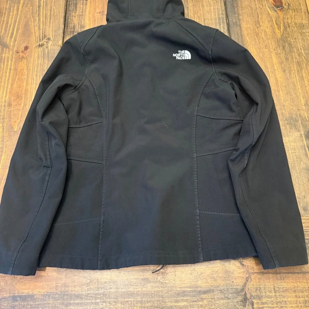 The North Face WindWall Softshell Jacket Mens Medium Black Fleece Lined Hooded